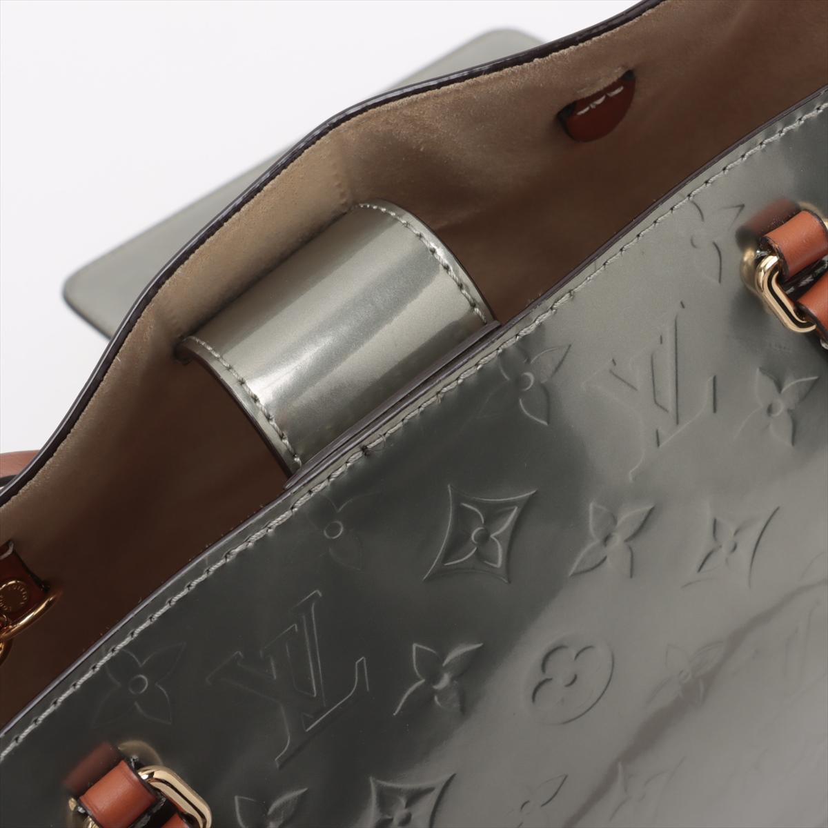 Louis Vuitton Monogram Vernis Long Beach PM Silver * PREORDER * im Angebot 10