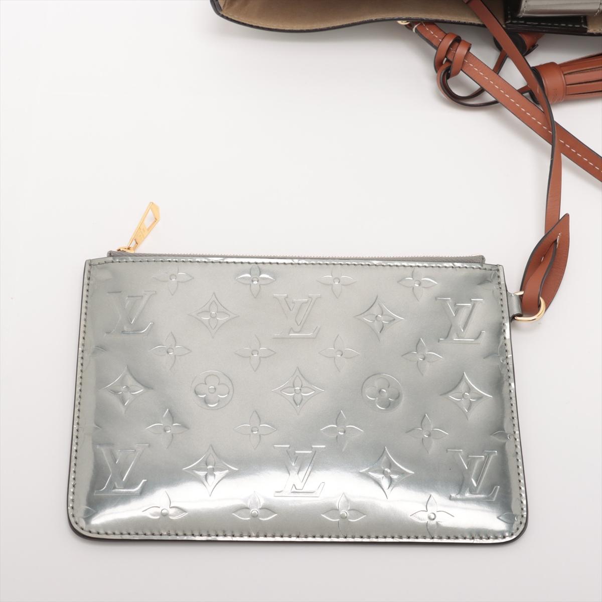 Louis Vuitton Monogram Vernis Long Beach PM Silver * PREORDER * im Angebot 11