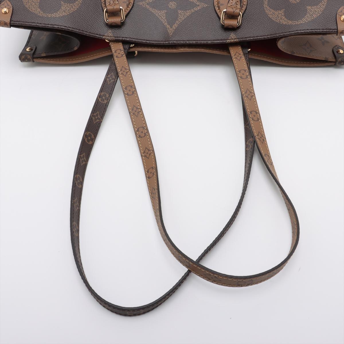 Louis Vuitton Monogram Giant Reverse On the Go MM * PRECOURS * en vente 2