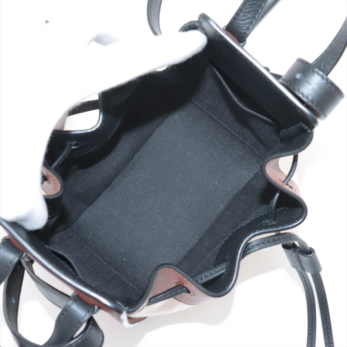 Loewe x Studio Ghibli Hängematte Drawstring Mini Leder Zwei-Wege-Umhängetasche Braun im Angebot 4