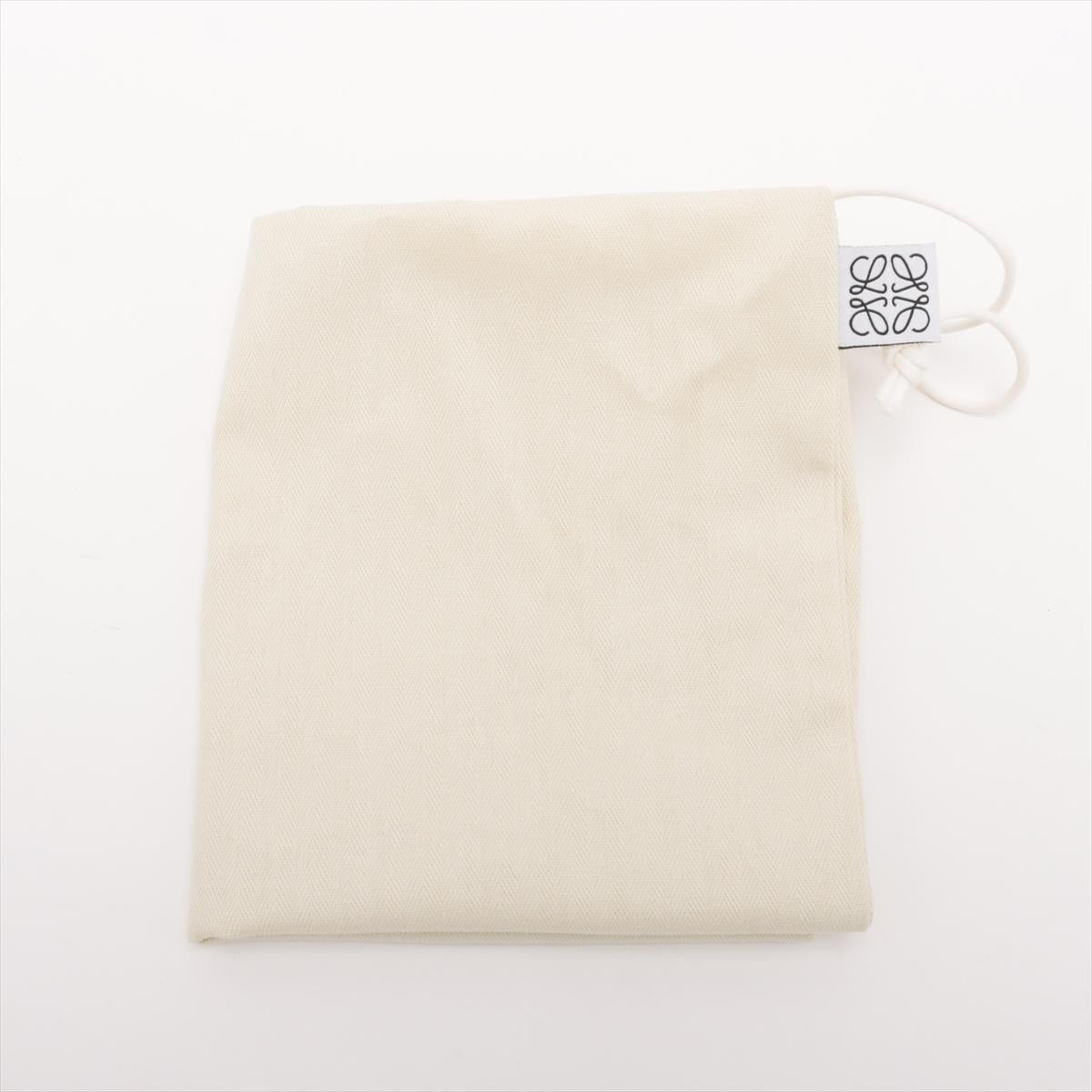 Loewe x Studio Ghibli Hängematte Drawstring Mini Leder Zwei-Wege-Umhängetasche Braun im Angebot 6