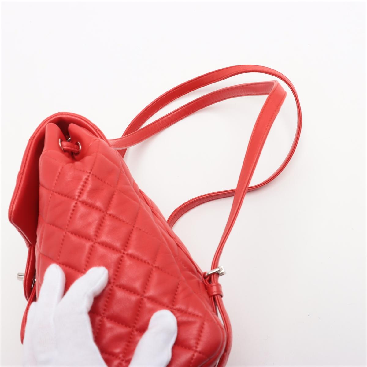 Chanel CC Logo Matelasse Lambskin Chain Drawstring Backpack Rouge * PREORDER * en vente 4