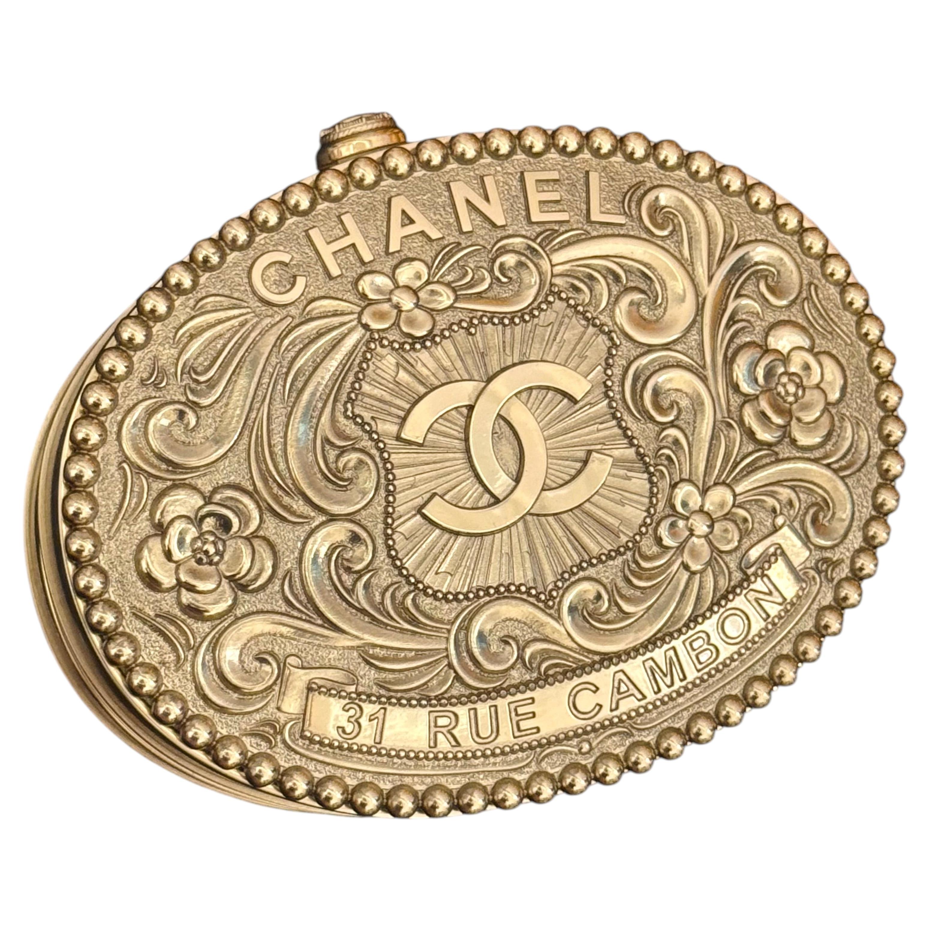 Minaudière « Sample » de la collection Métiers d’art 2014 de Chanel, Paris-Dallas : une pièce digne d’un musée