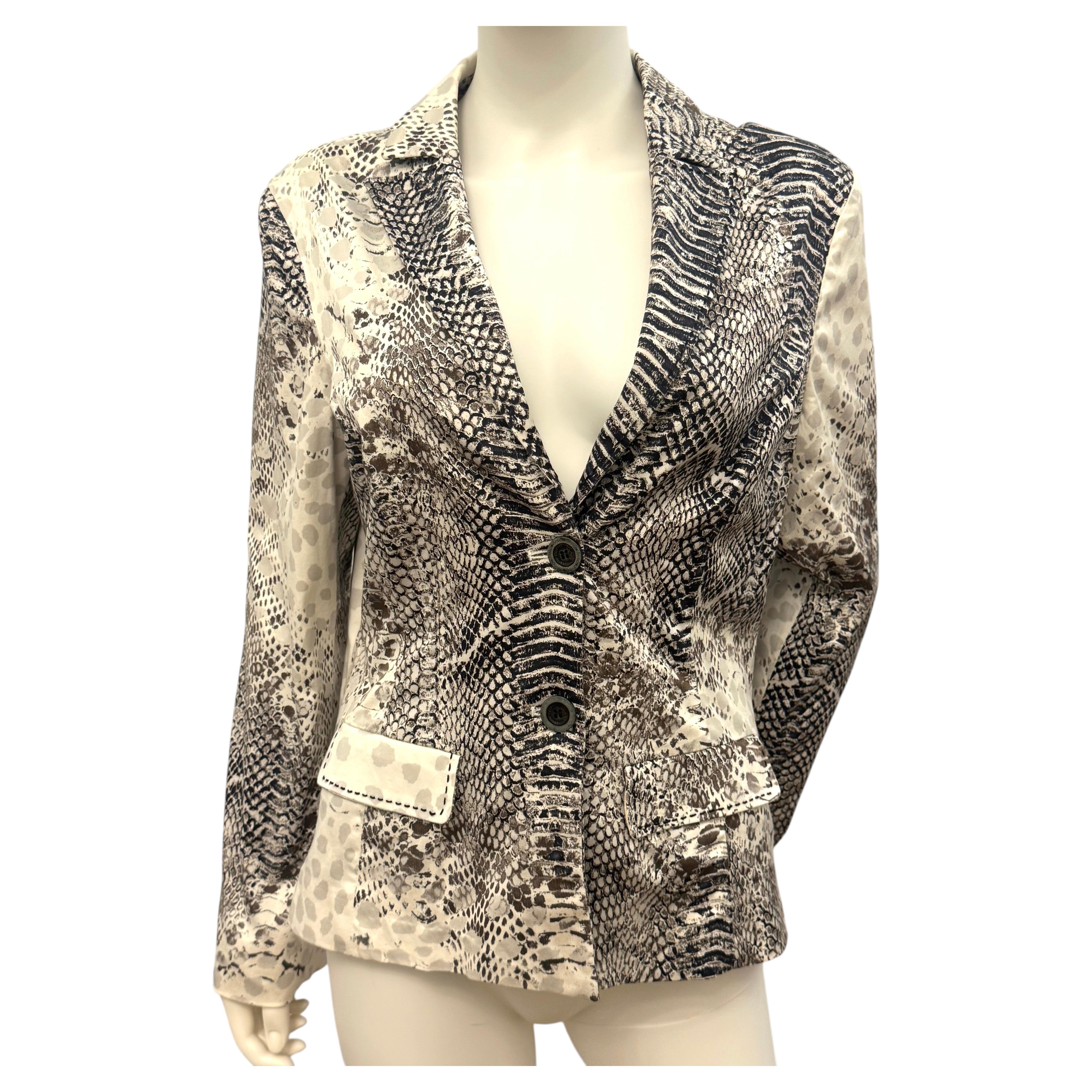 Chaqueta blazer elástica de algodón con estampado de pitón de la colección «Rare Class» de Roberto Cavalli de los años 2000 en venta