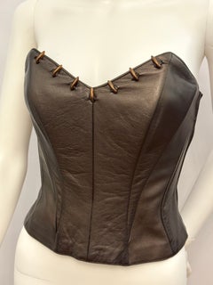 Bustier-corset « Claw » en cuir d'agneau sculpté, pièce rare de la collection printemps-été 1994 de Thierry Mugler