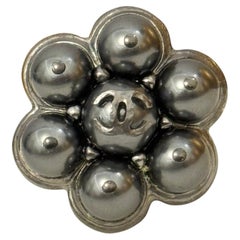Rare Chanel Spring Summer 2015 Runway Camellia Pearl Statement Ring