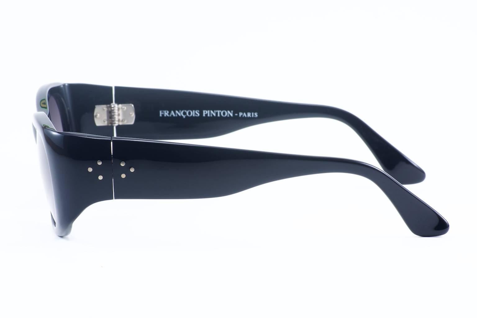 From classic to modern, frame is made with the same impeccable craftsmanship and materials. Infused with the heart of Paris, Francois Pinton frames are simply timeless and meant to last and be worn for a