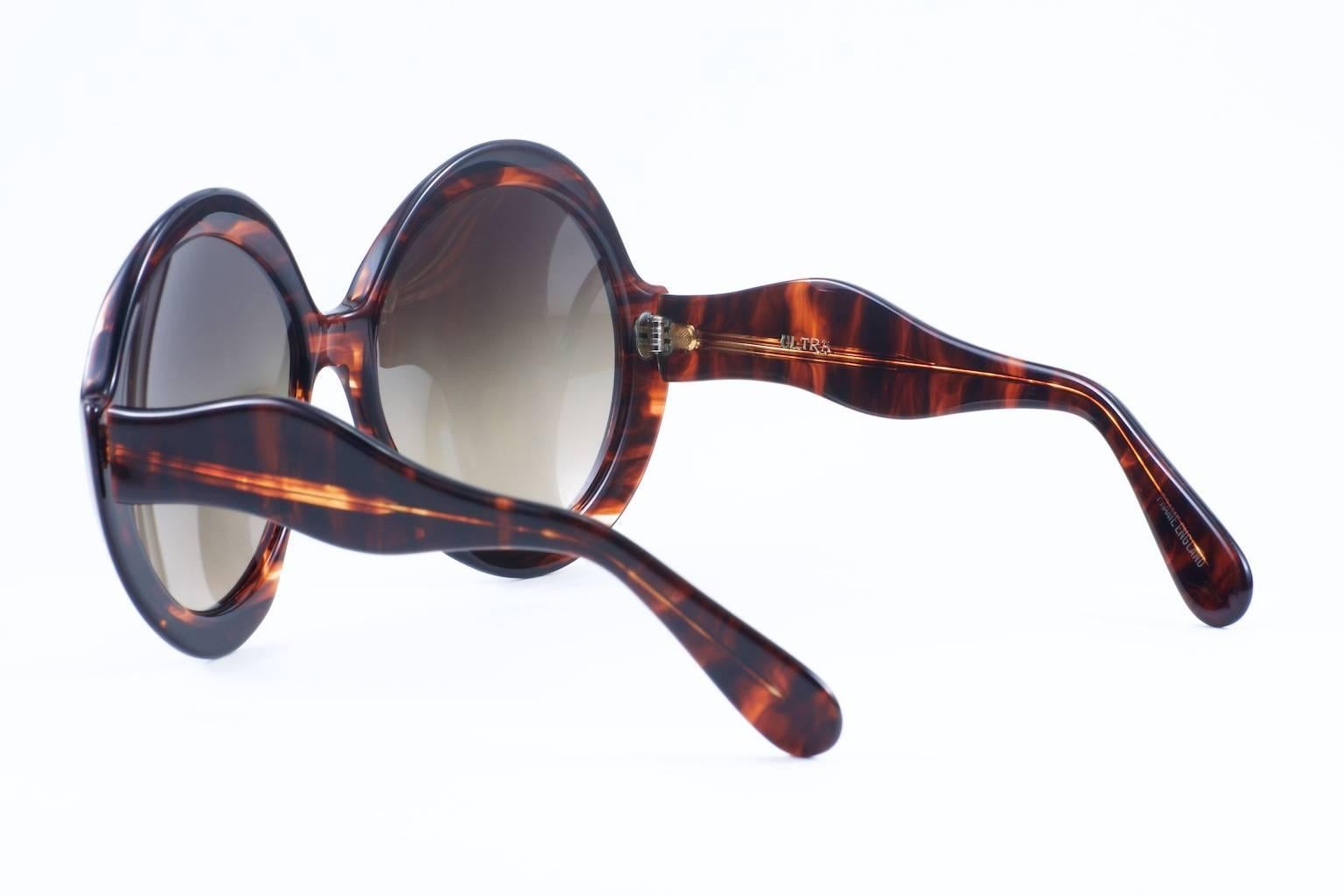 Women's 1970s Ultra Sudan Vintage Sunglasses - Made in England For Sale