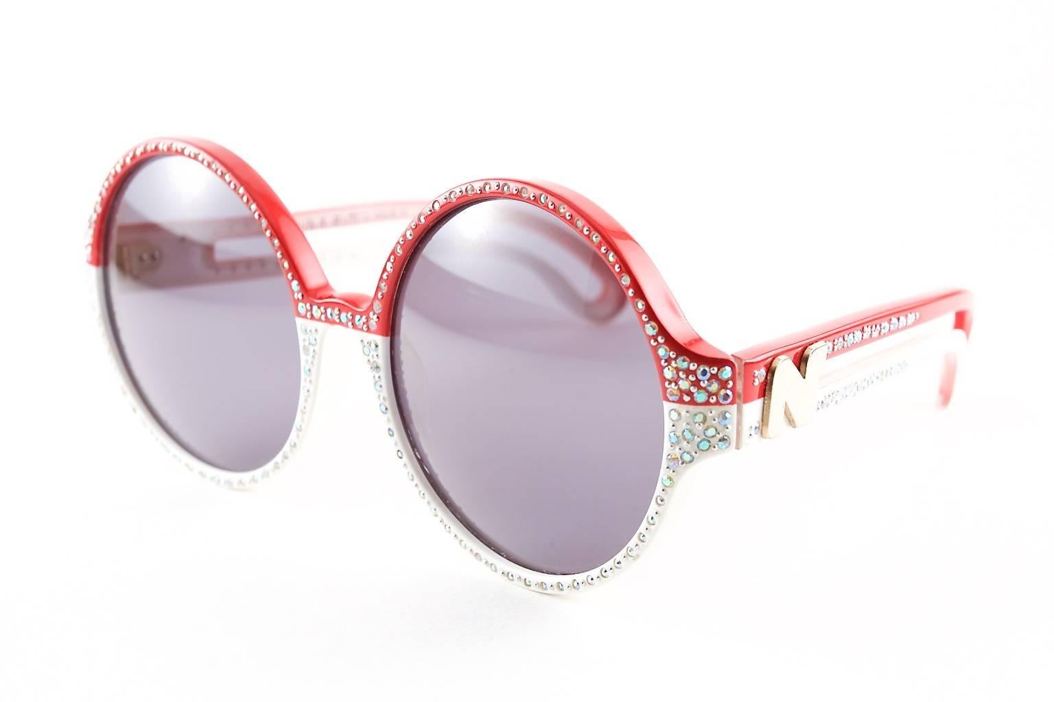 NINA RICCI vintage sunglasses from the 70s, very feminine design with rhinestones embellishment,  made in France. New quality lenses CR39 UV400 made of plastic in grey solid tint, including  case, (over 25 years old original NINA RICCI sunglasses,