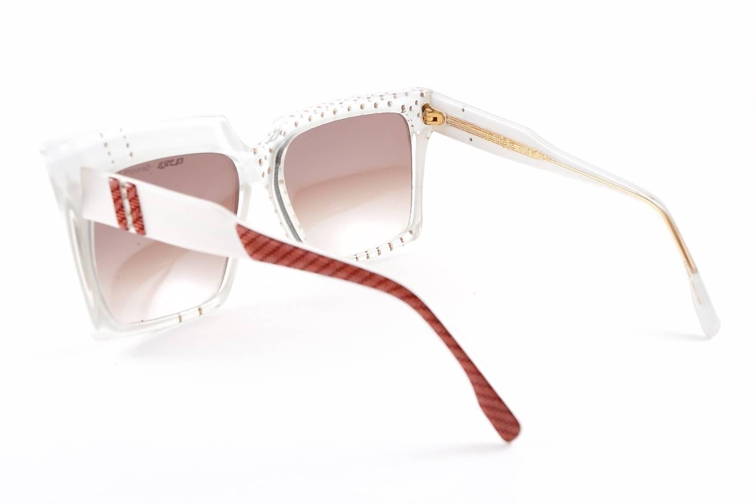 Beige 1970s Ultra Vintage Sunglasses For Sale