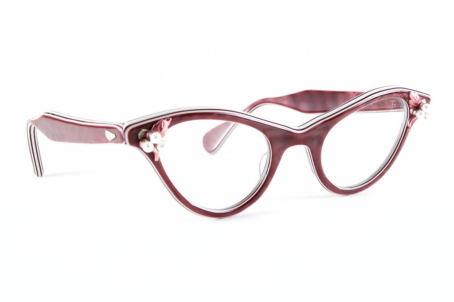 Gray 1950s Vintage Cat Eye Glasses  For Sale