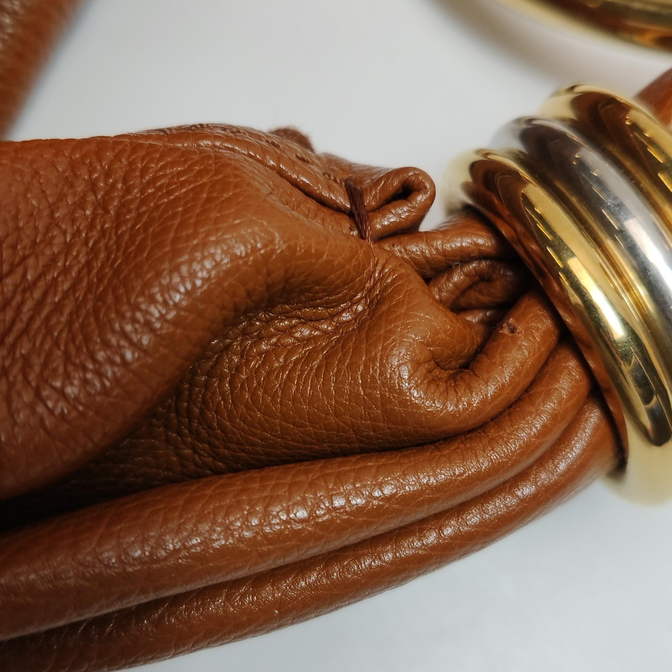 CHLOÉ Bracelet Embellished Brown Glossed Textured-leather Shoulder Bag For Sale 13