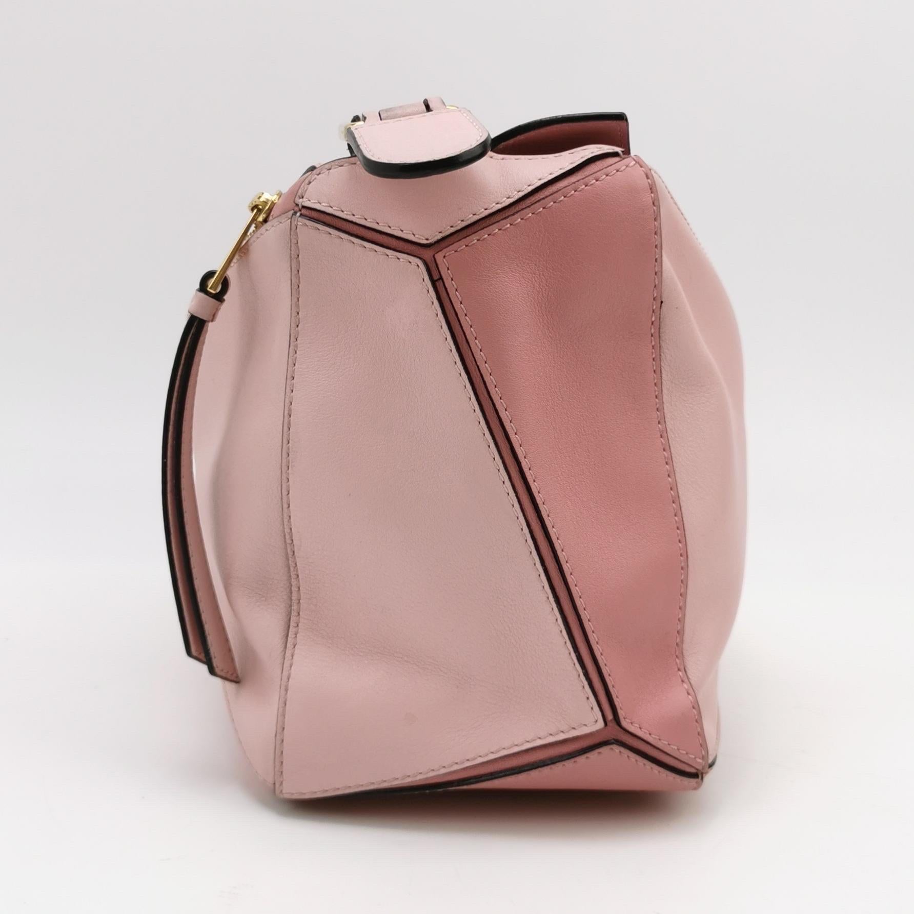Loewe Puzzle Medium Multicolor Rosa Kalbsleder Tasche Damen im Angebot