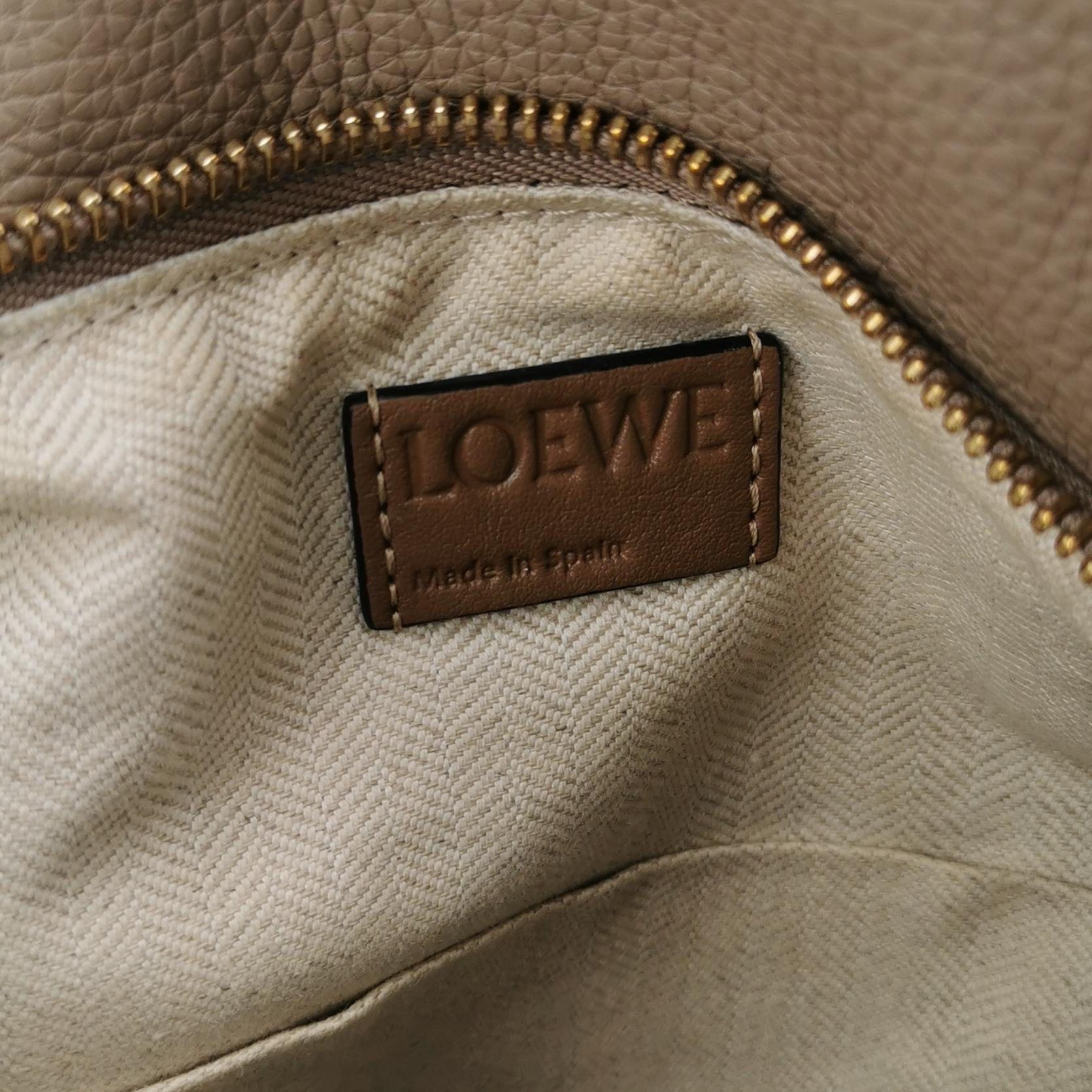Loewe Puzzle Small Sand Beige Brown Strap Crossbody Bag en vente 5