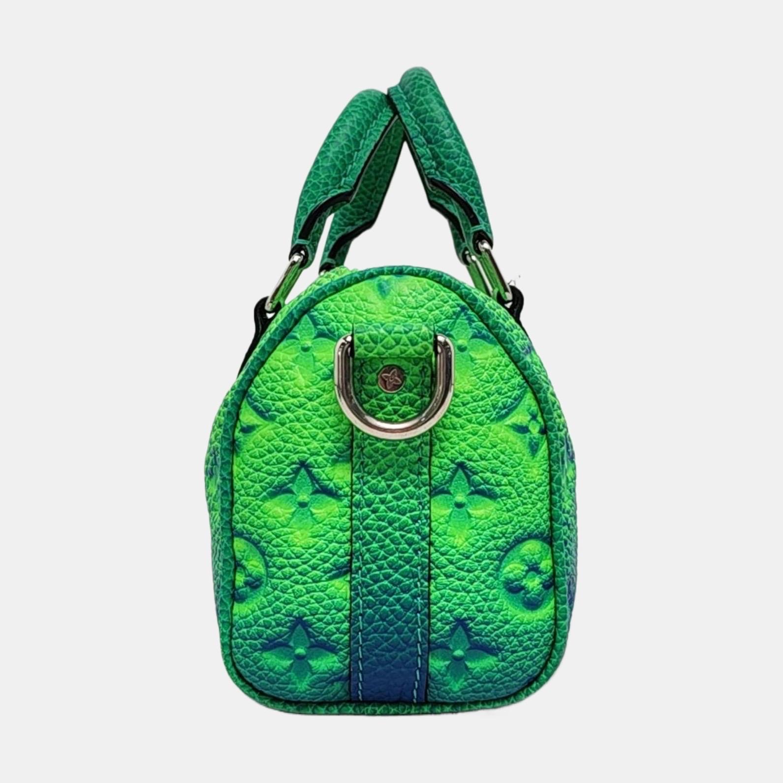 Louis Vuitton Keepall Nano Virgil Abloh Illusion Verde/Blu Pelle Taurillon Cr In condizioni ottime in vendita a AUBERVILLIERS, FR