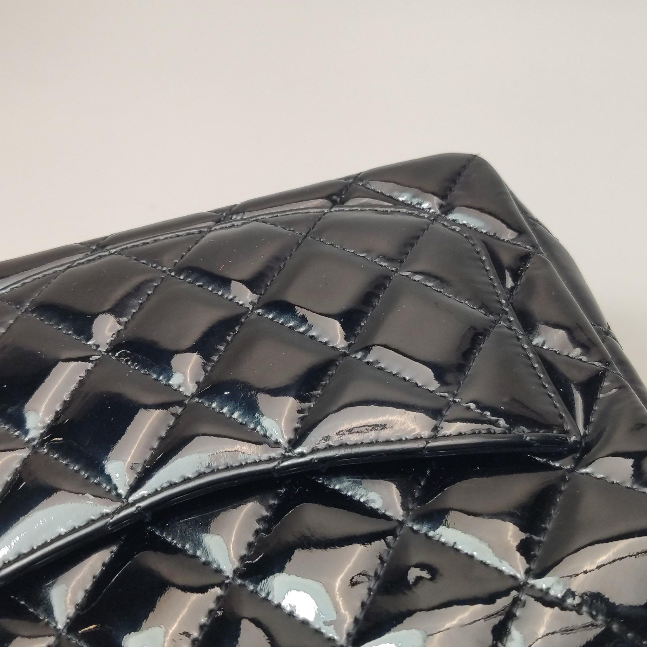 Chanel Classic Flap Mini Square Black Patent Lambskin Crossbody Bag 2014 en vente 12