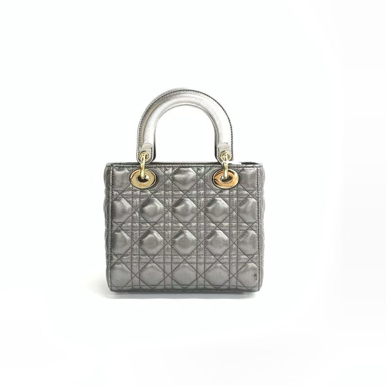 Gris Lady Dior Small ABCdior Metallic Grey Cannage Lambskin Handbag with Strap 2019 en vente