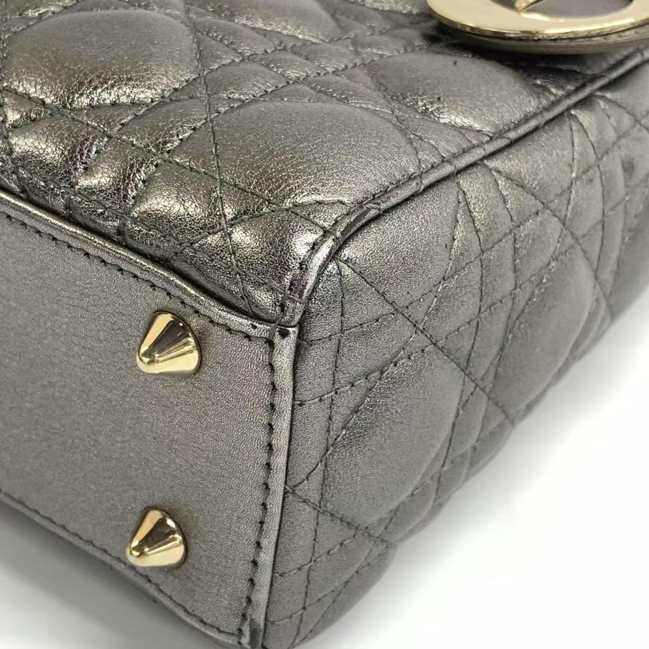 Lady Dior Small ABCdior Metallic Grey Cannage Lambskin Handbag with Strap 2019 en vente 3