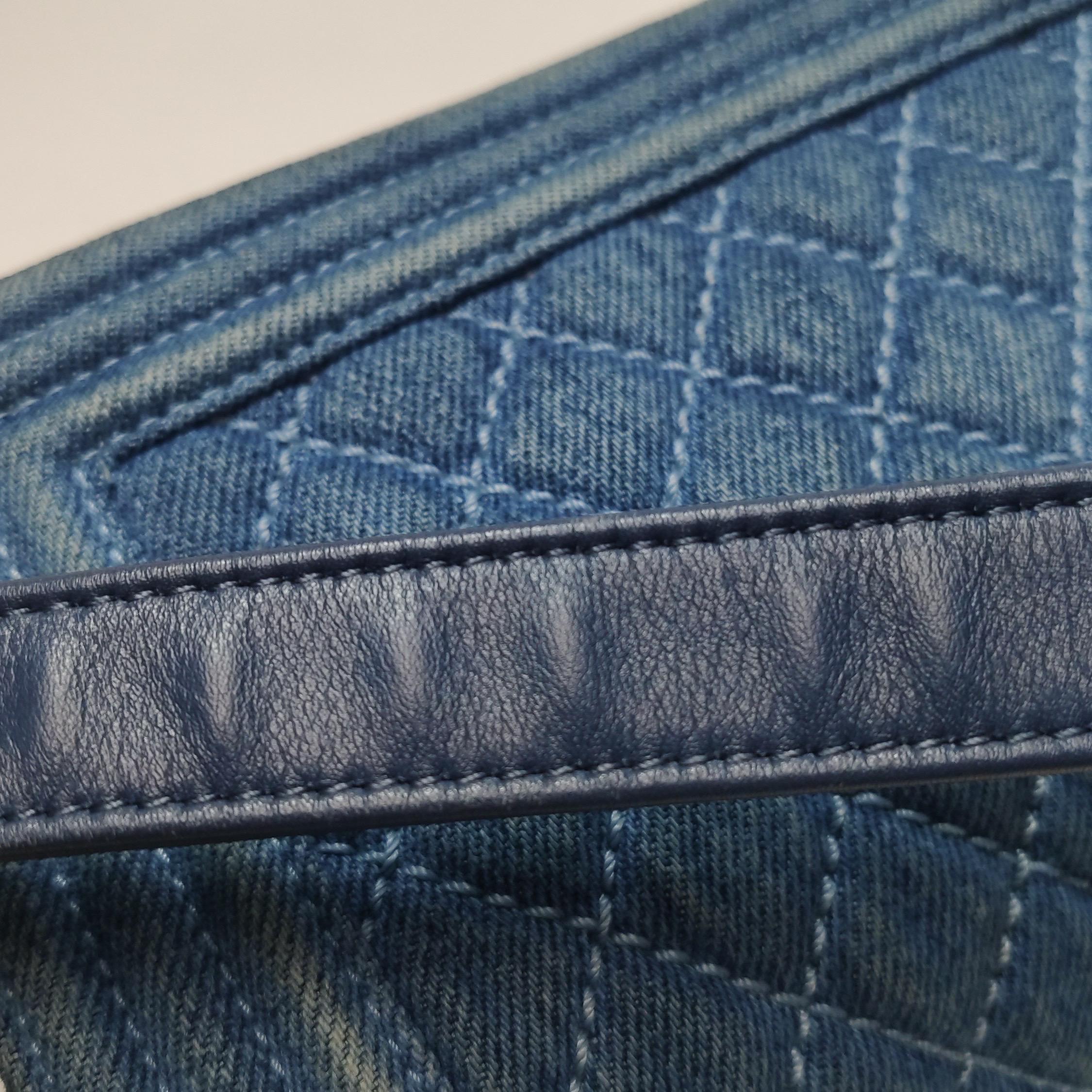 Chanel Le Boy Small Denim Blue Jeans Silver Antiqued Hardware 2012-2013 en vente 15