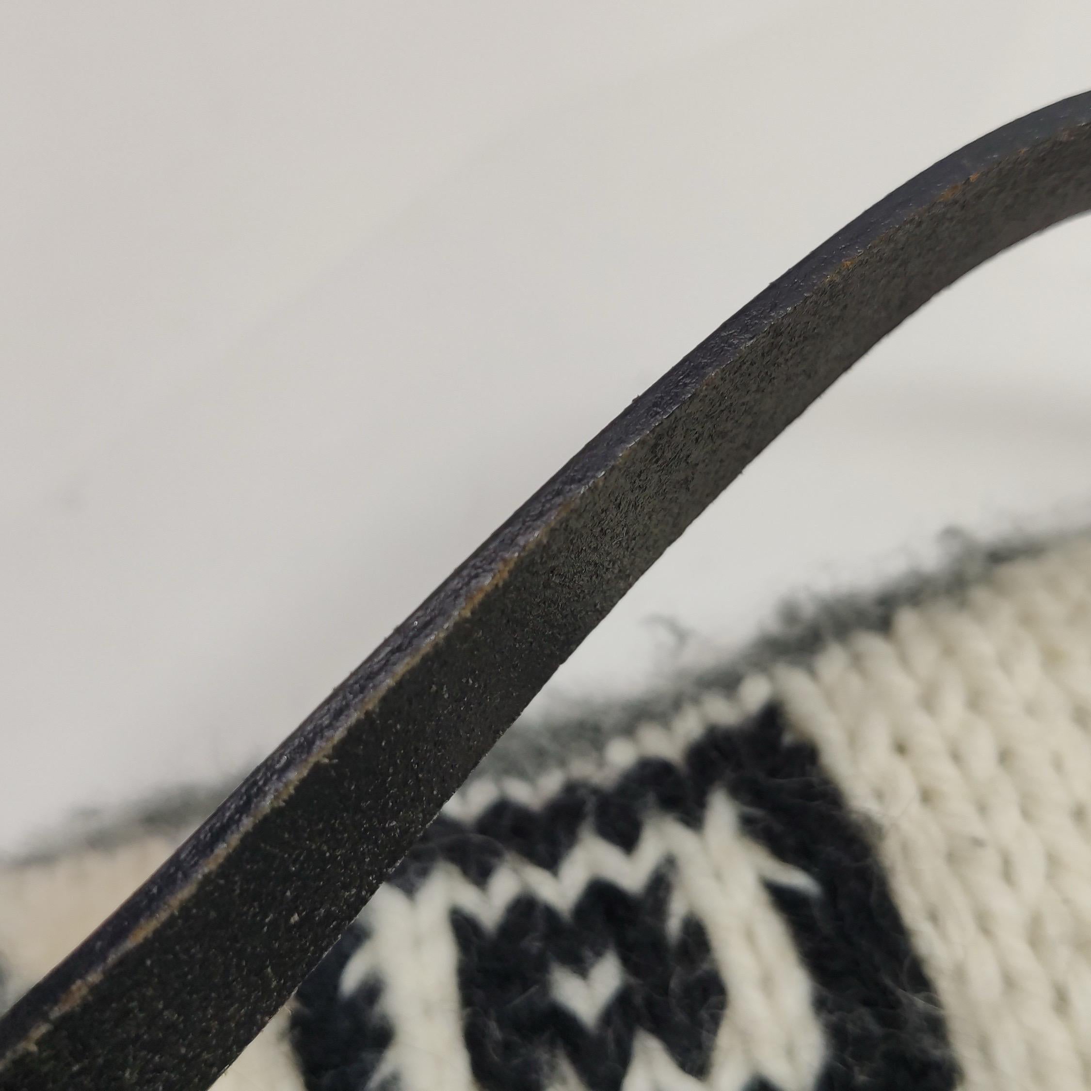 Borsa Baguette di Fendi Borsa a tracolla in maglia di lana grigia e bianca in vendita 6