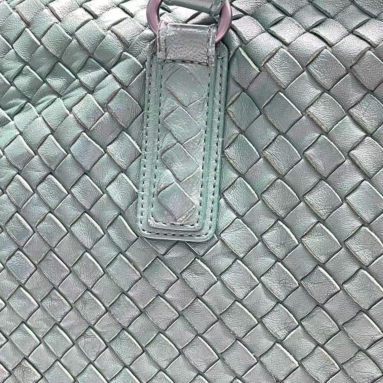 Bottega Veneta Maxi Convertible Tote Bag Hobo in pelle Greene & Greene scuro con trasporto bidirezionale 5 in vendita 14