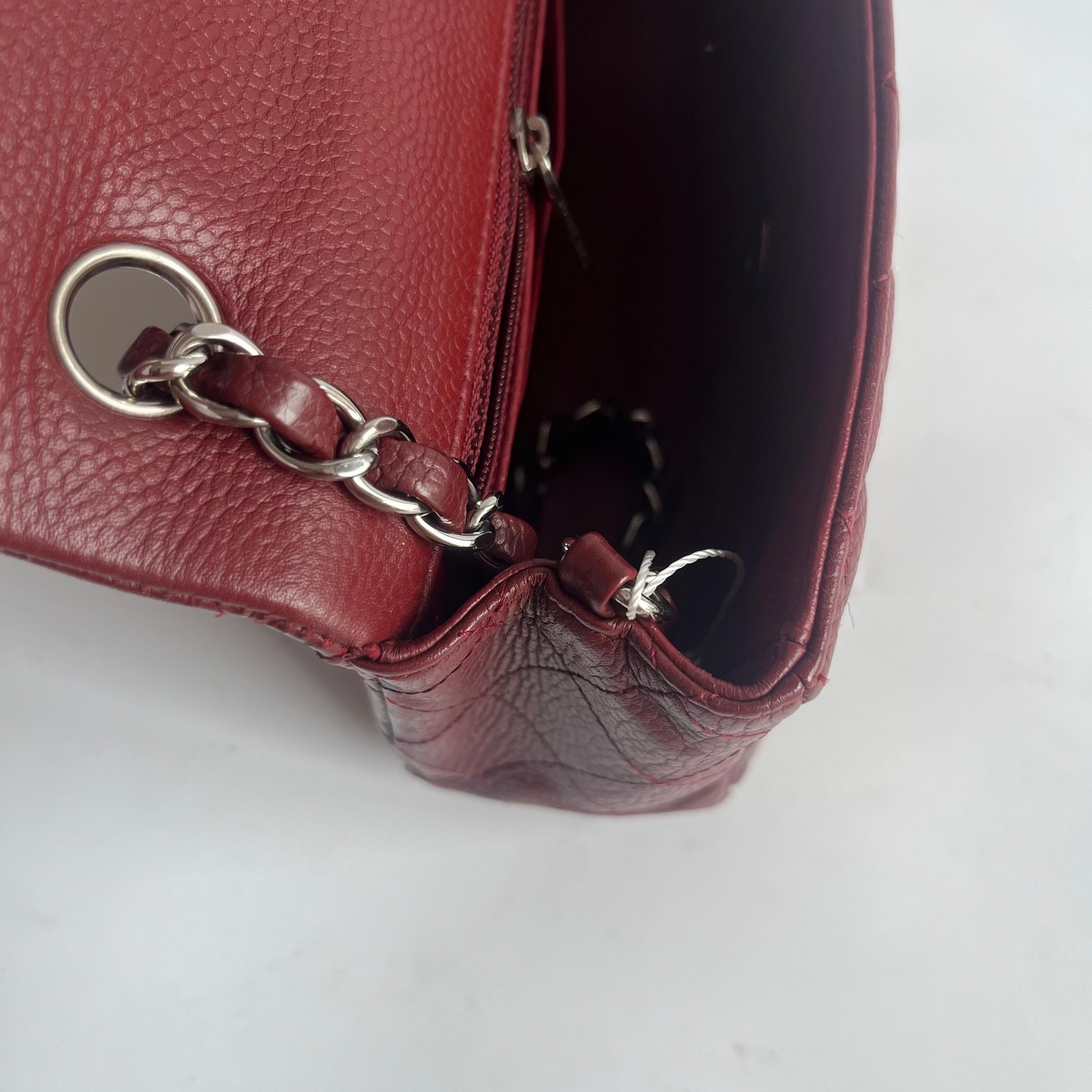 Chanel Classic Flap Rectangular Mini Burgundy Caviar Leather Silver Hardware en vente 15