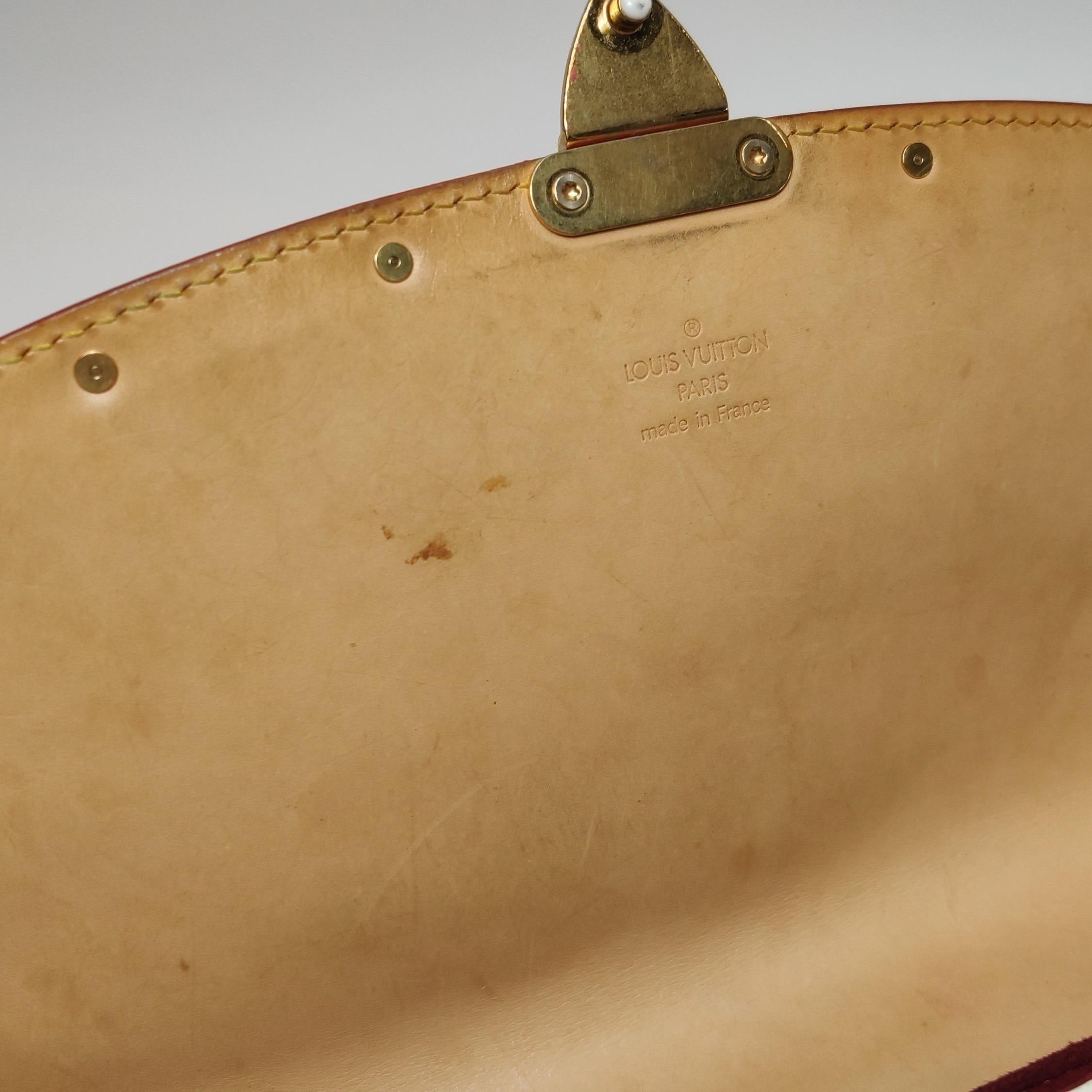 Louis Vuitton x Takashi Murakami Sologne Messenger Crossbody Bag Weiß Multicolo im Angebot 8