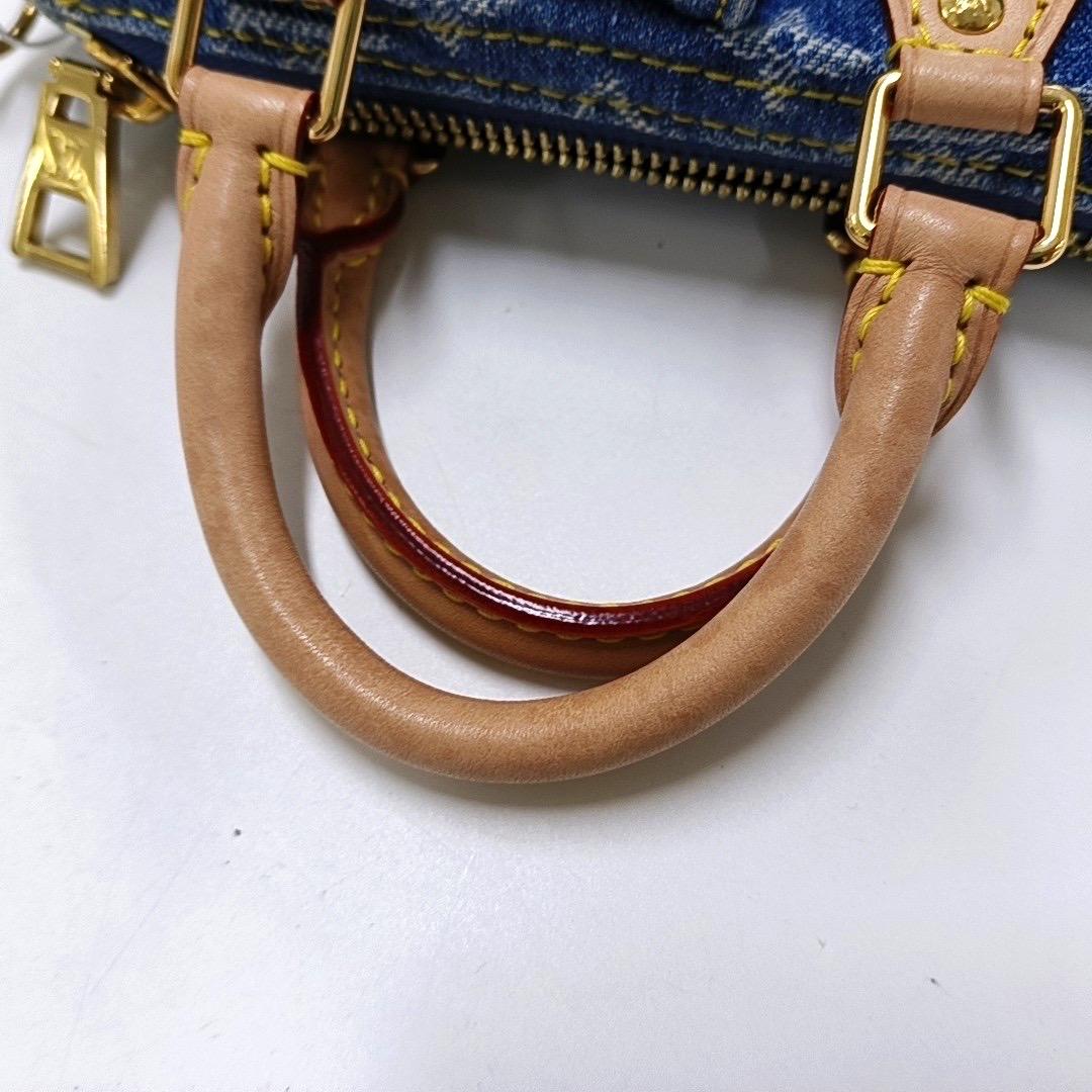 Louis Vuitton Neo Speedy Super Mini Borsa a tracolla in Denim Blu in vendita 5