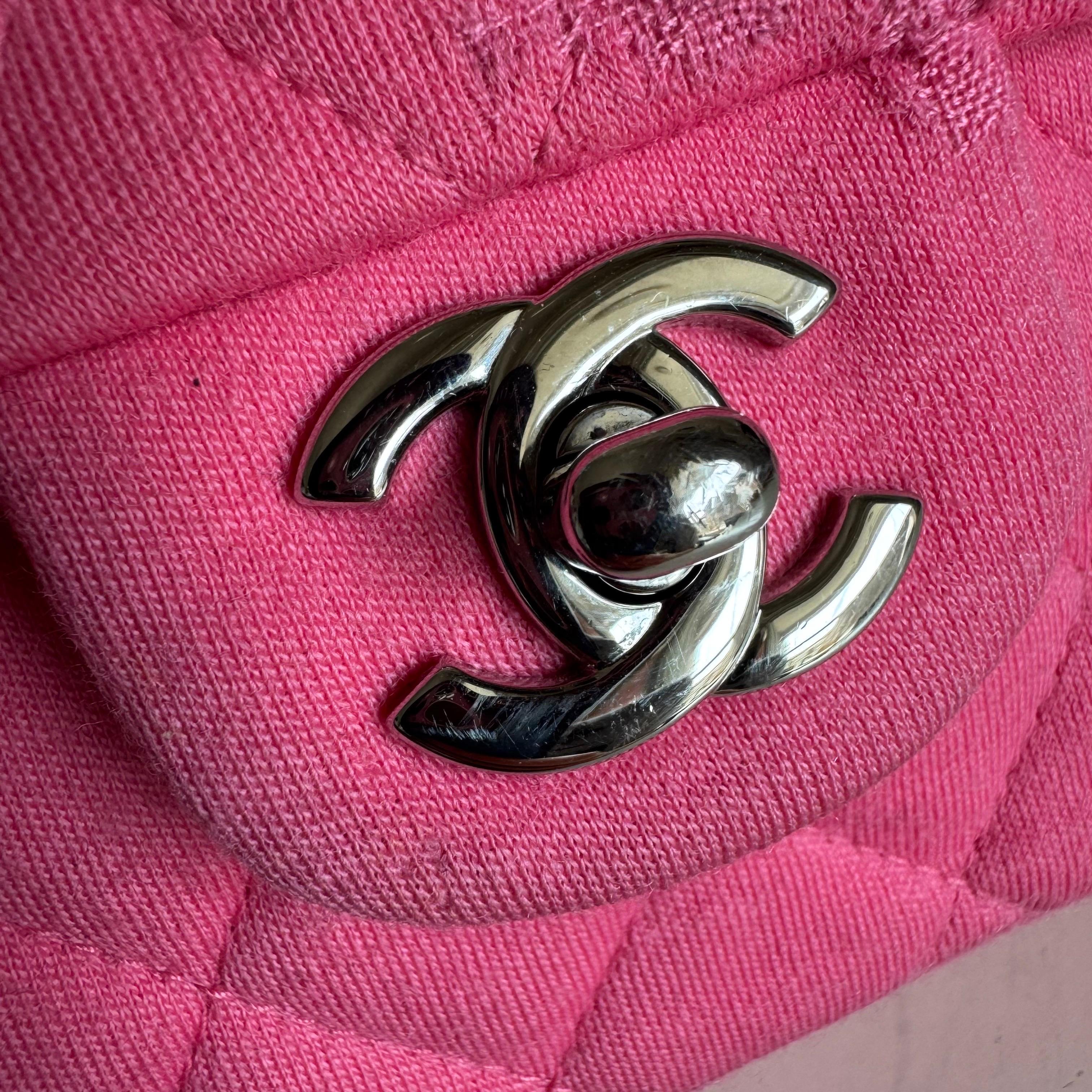 Chanel Classic Flap Medium Double Flap Pink Jersey Silver Hardware 2014 en vente 1