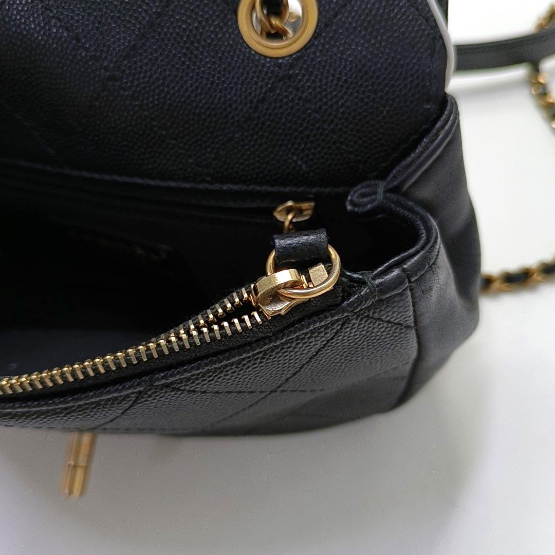 Chanel Lovely Ketten-Klappentasche aus schwarzem Kalbsleder mit goldener Hardware 2018-19 im Angebot 13
