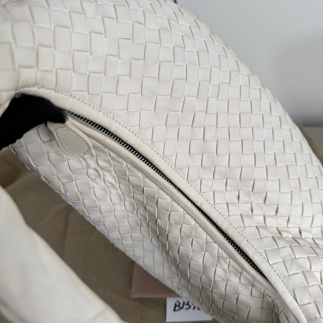 Bottega Veneta Belly Hobo Intrecciato in Nappa Bianca Medio 40cm in vendita 5