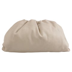 Bottega Veneta Pouch Pelle di vitello Bianco Ecrù Grande