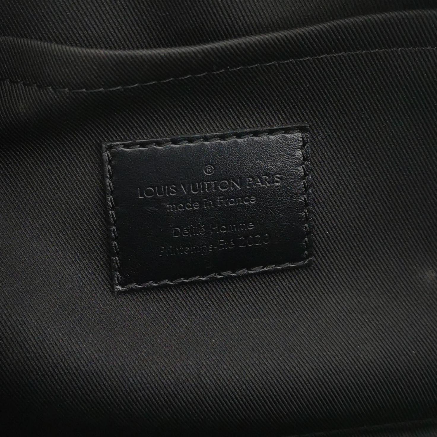 Louis Vuitton Soft Trunk Speedy Monogram Tuffetage Gelb im Zustand „Gut“ im Angebot in AUBERVILLIERS, FR