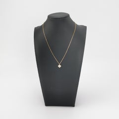Van Cleef & Arpels Necklace Sweet Alhambra 18k Yellow Gold Mother of Pearl