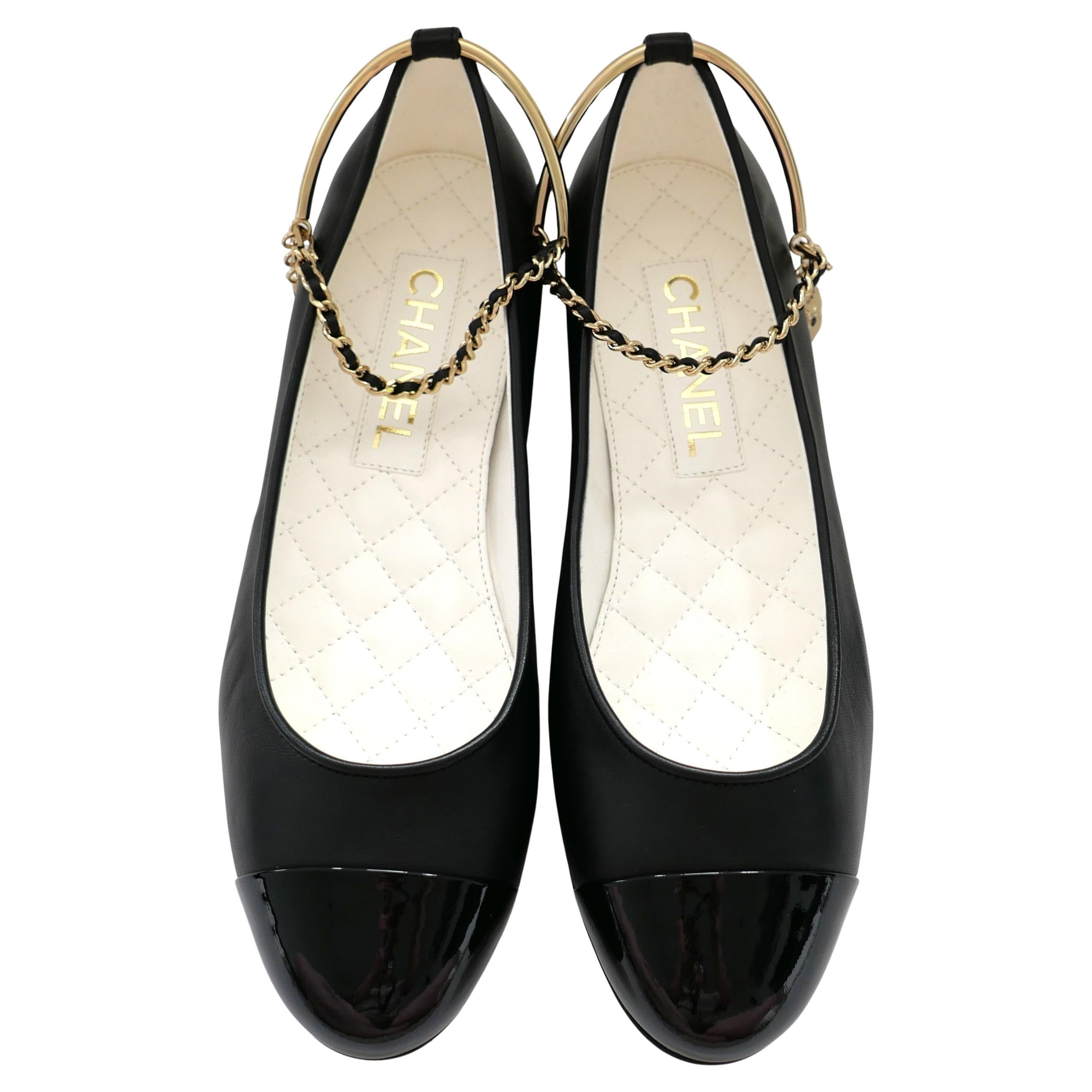 Chanel Charm Ankle Ballet Flats Spring 2022 For Sale