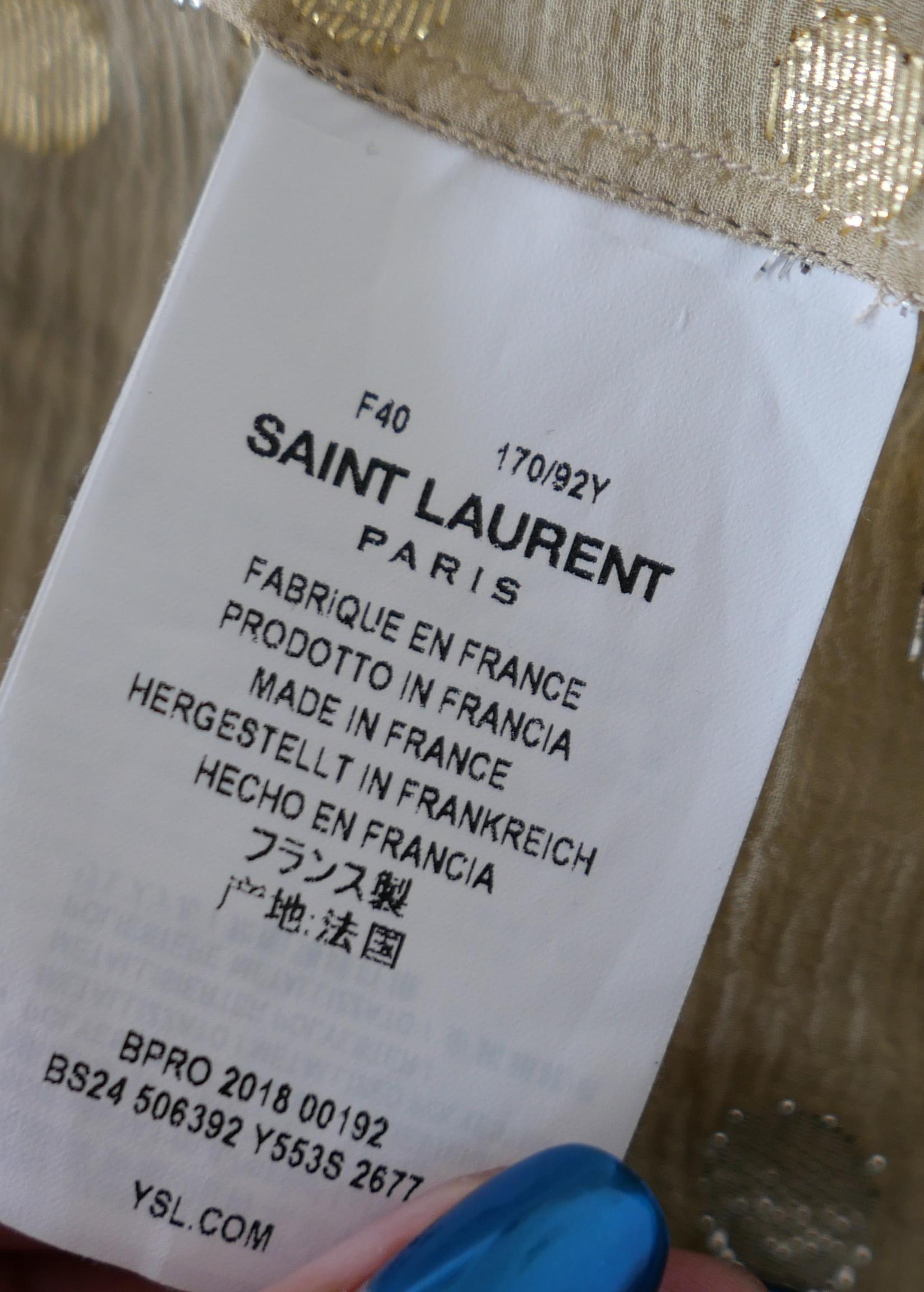 Saint Laurent - Printemps 2018 - Chemisier à pois métalliques en vente 2