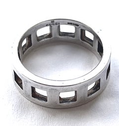 Anello vintage Gucci con taglio quadrato aperto, argento 925, unisex, taglia M/N
