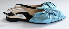 Prada Primavera 2018: ballerine con cinturino posteriore e fiocco blu metallizzato, taglia 35,5