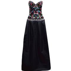 Lawrence Vintage Sweetheart Evening Gown with Intricate Sequin Bodice 