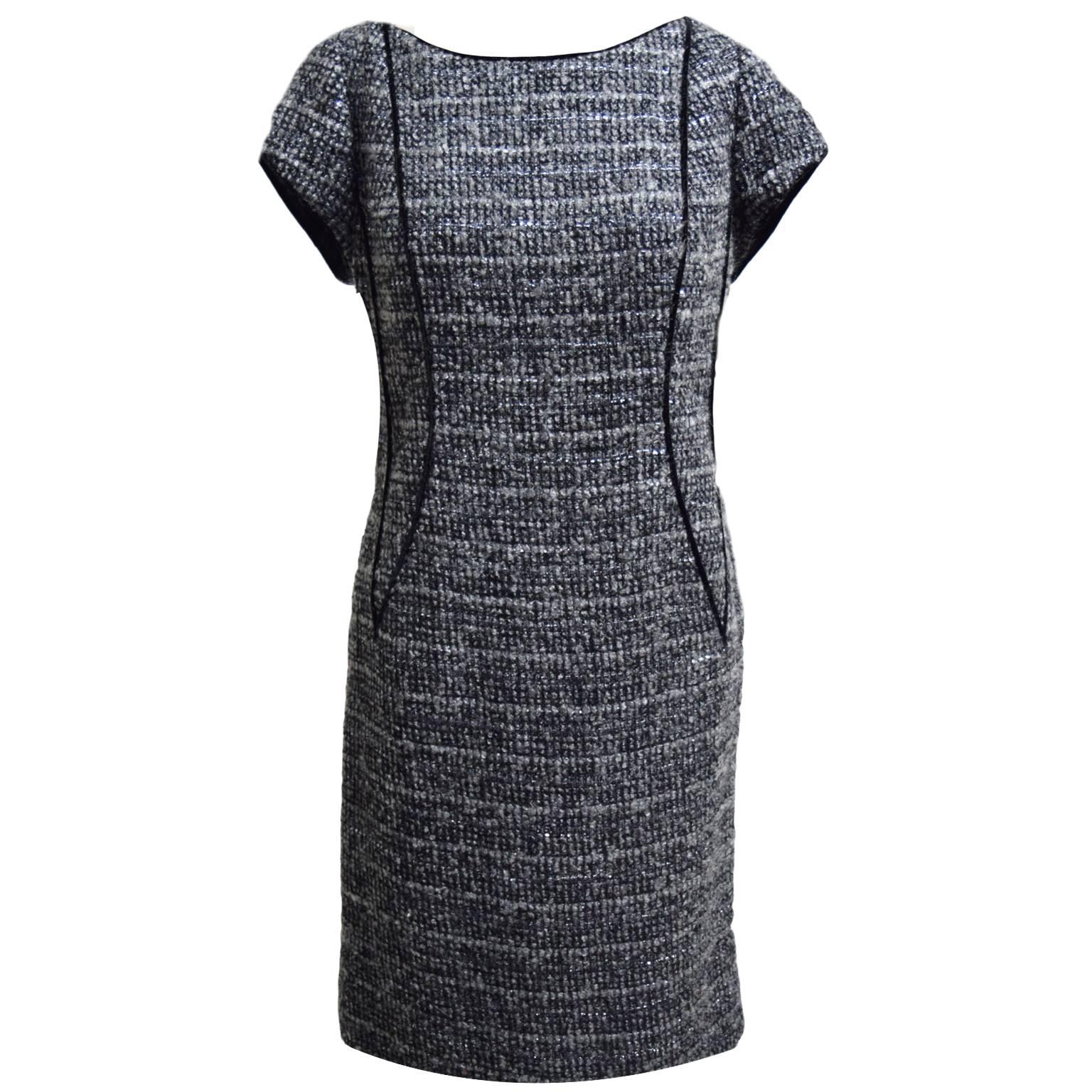 Lourdes Chaves Grey and Black Tweed Short Sleeved Sheath Dress  For Sale