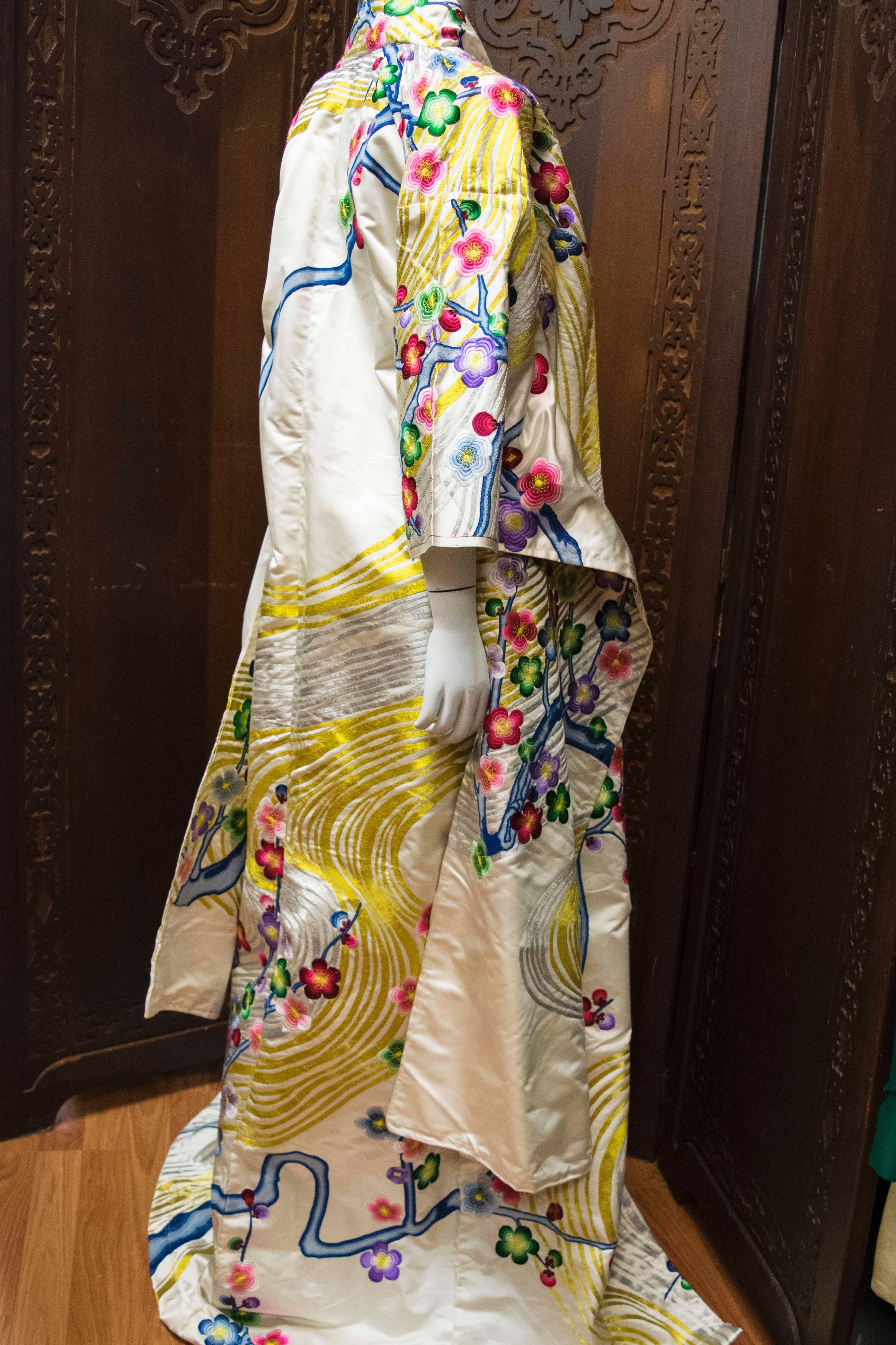 Women's or Men's 1970s Decorative Kimono