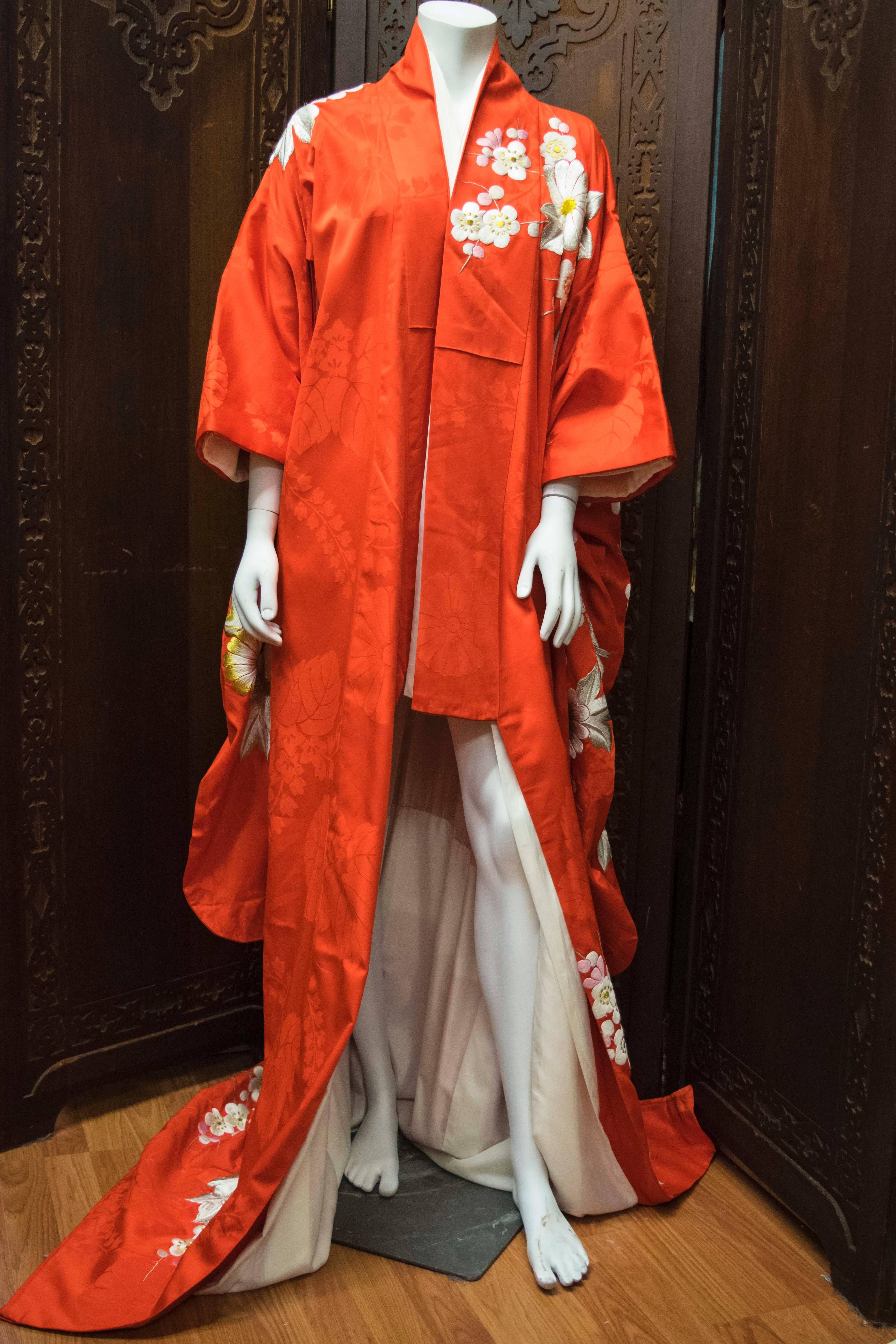 Women's or Men's Red Cerimonial Kimono 