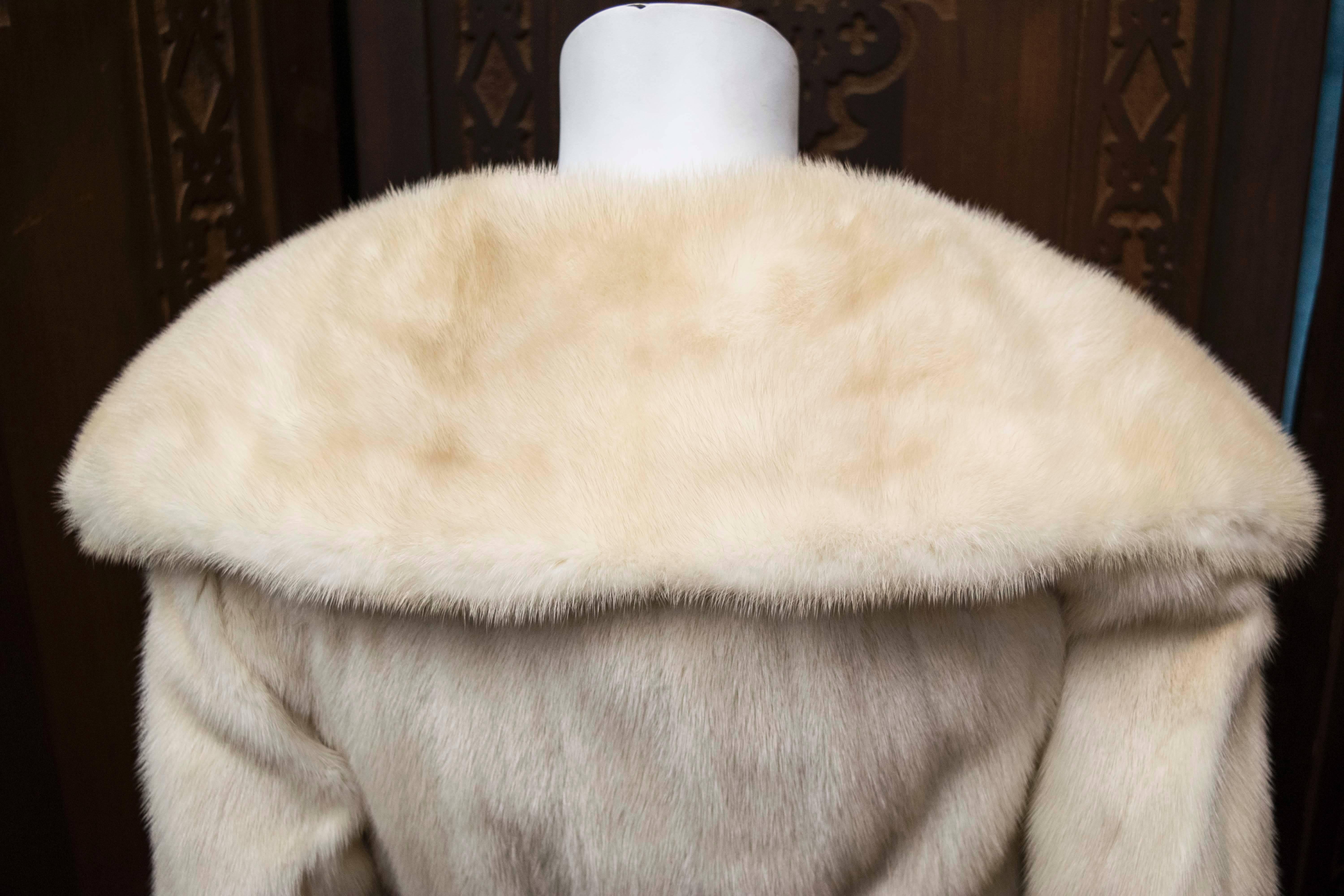 Beige Ivory Mink Fur Coat