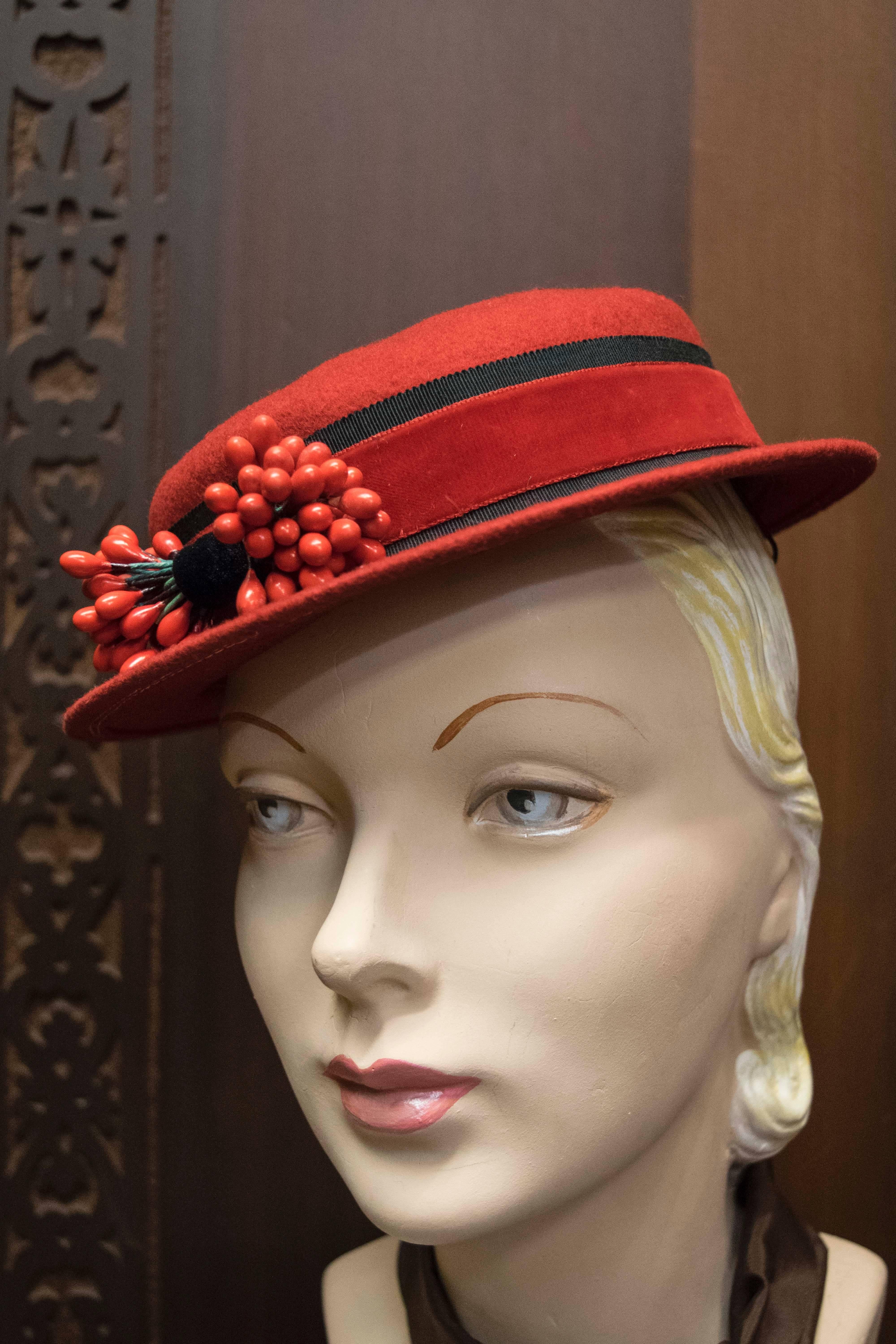 Women's 1940s Red Pork Pie Hat