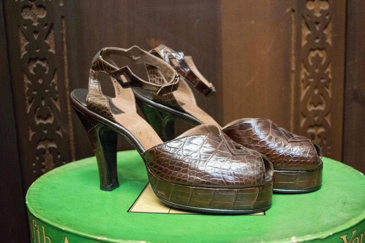 dark brown platform pumps