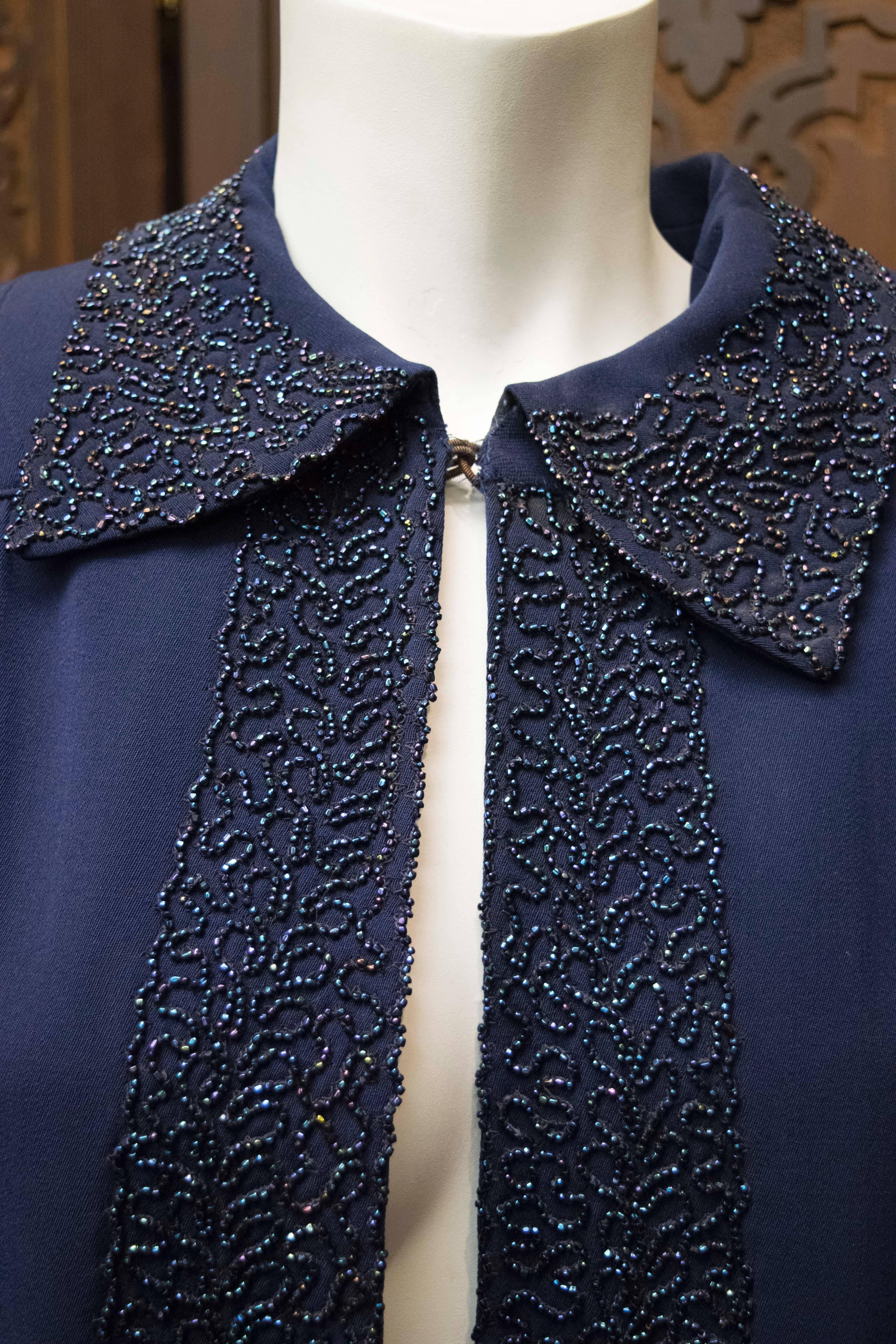 1940er Jahre Marineblaue perlenbesetzte Jacke im Zustand „Gut“ im Angebot in San Francisco, CA