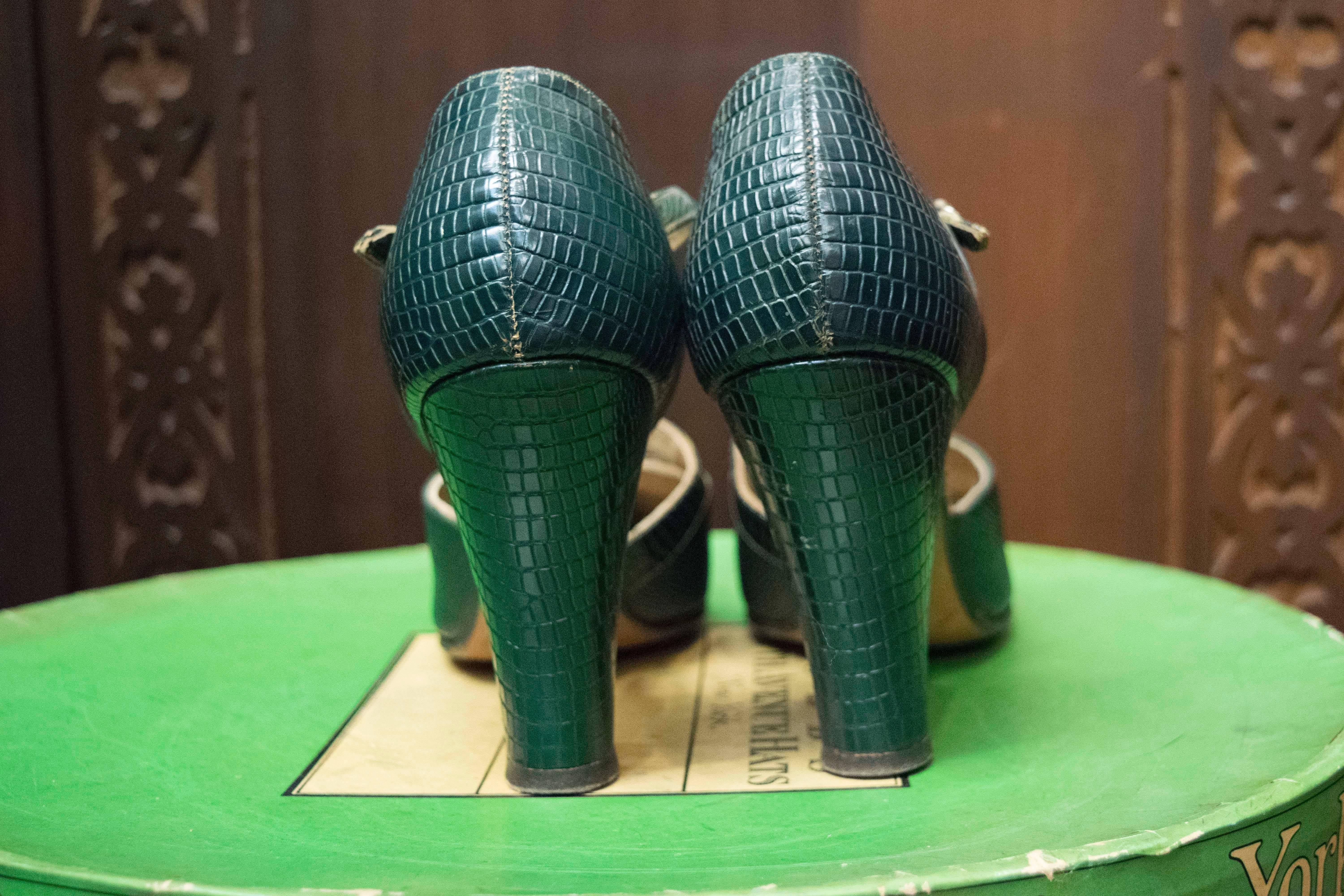 Black 1930s Green Imitation Lizard Shoes