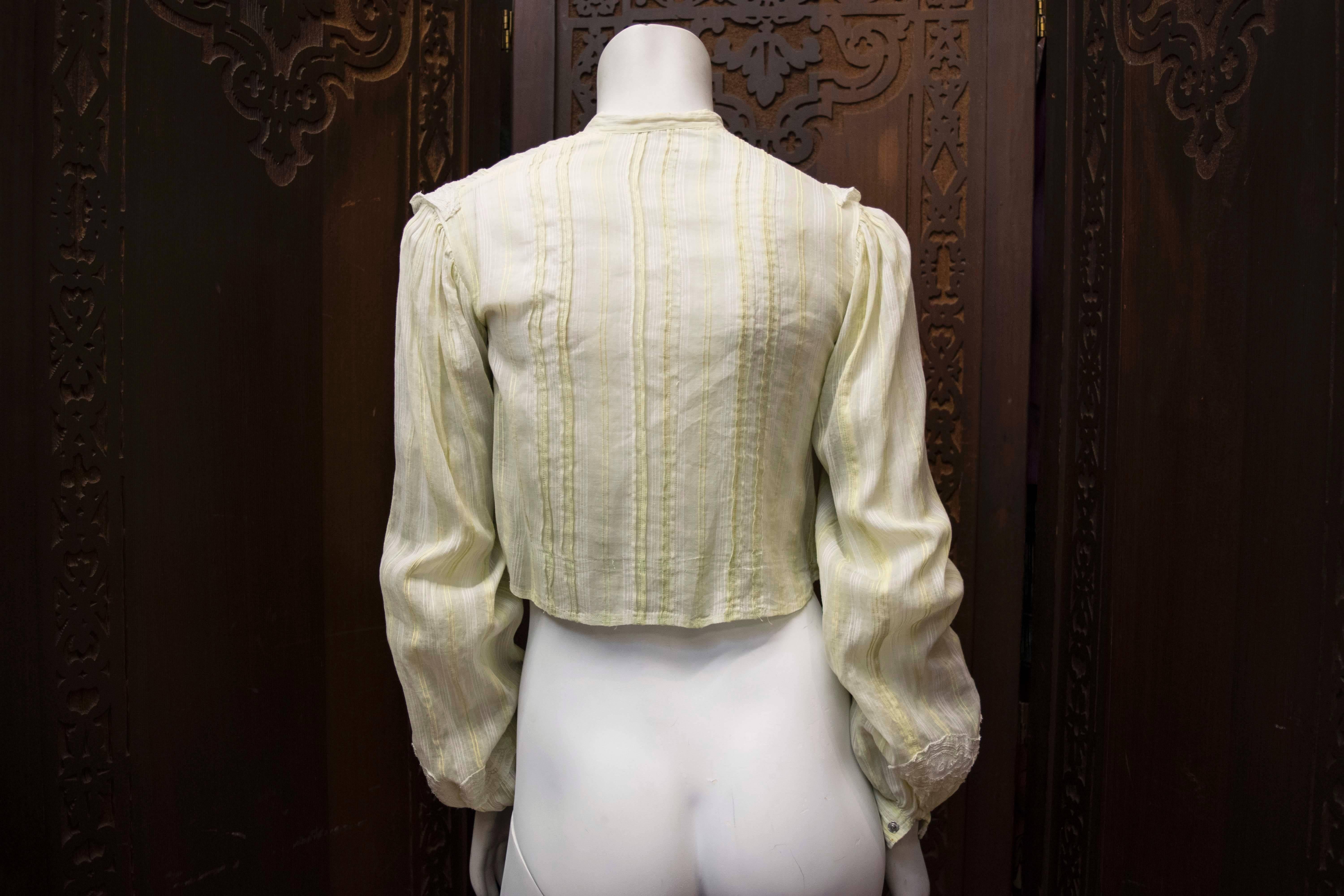 Die edle Bluse im viktorianischen Stil  im Zustand „Hervorragend“ im Angebot in San Francisco, CA