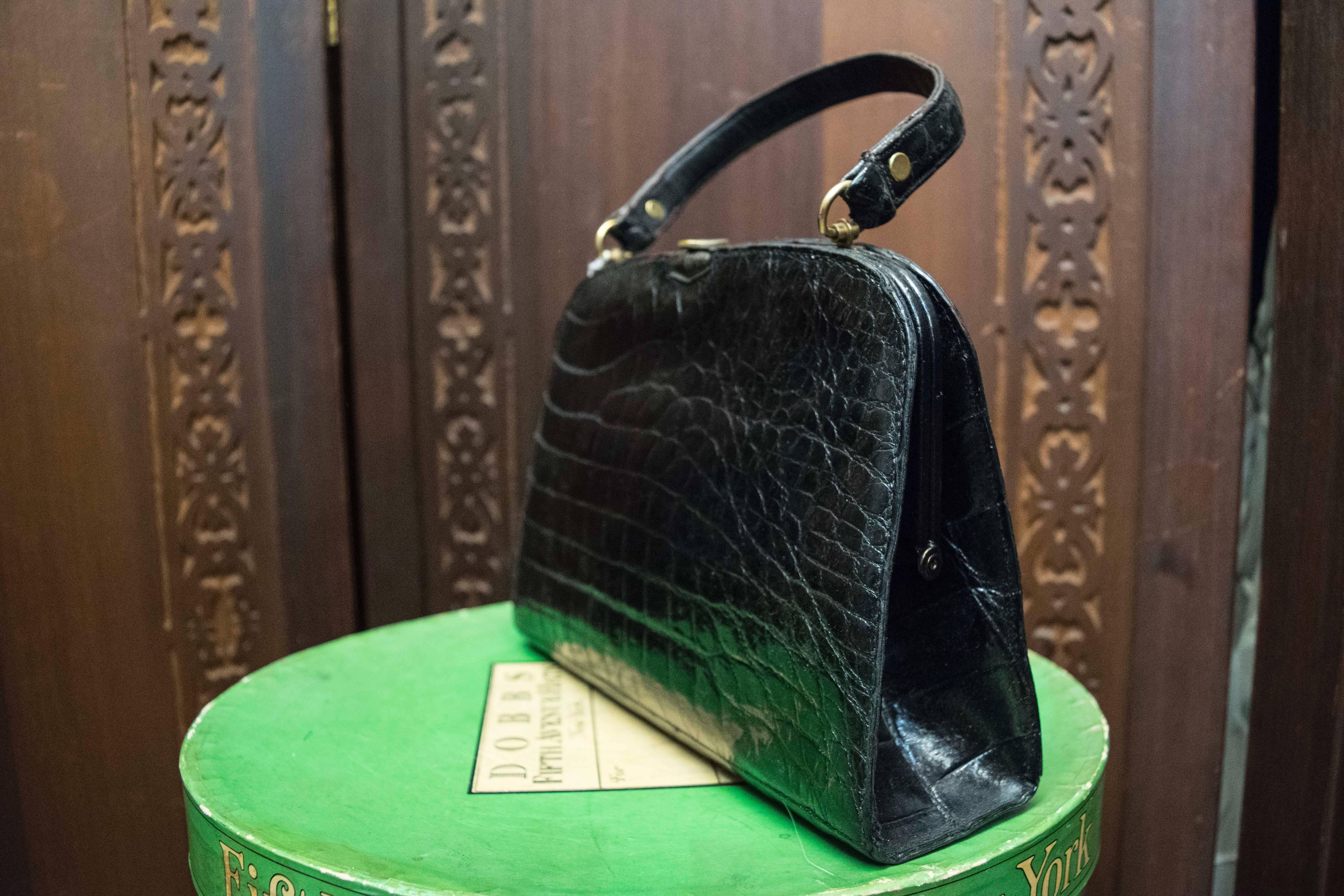 black alligator purse