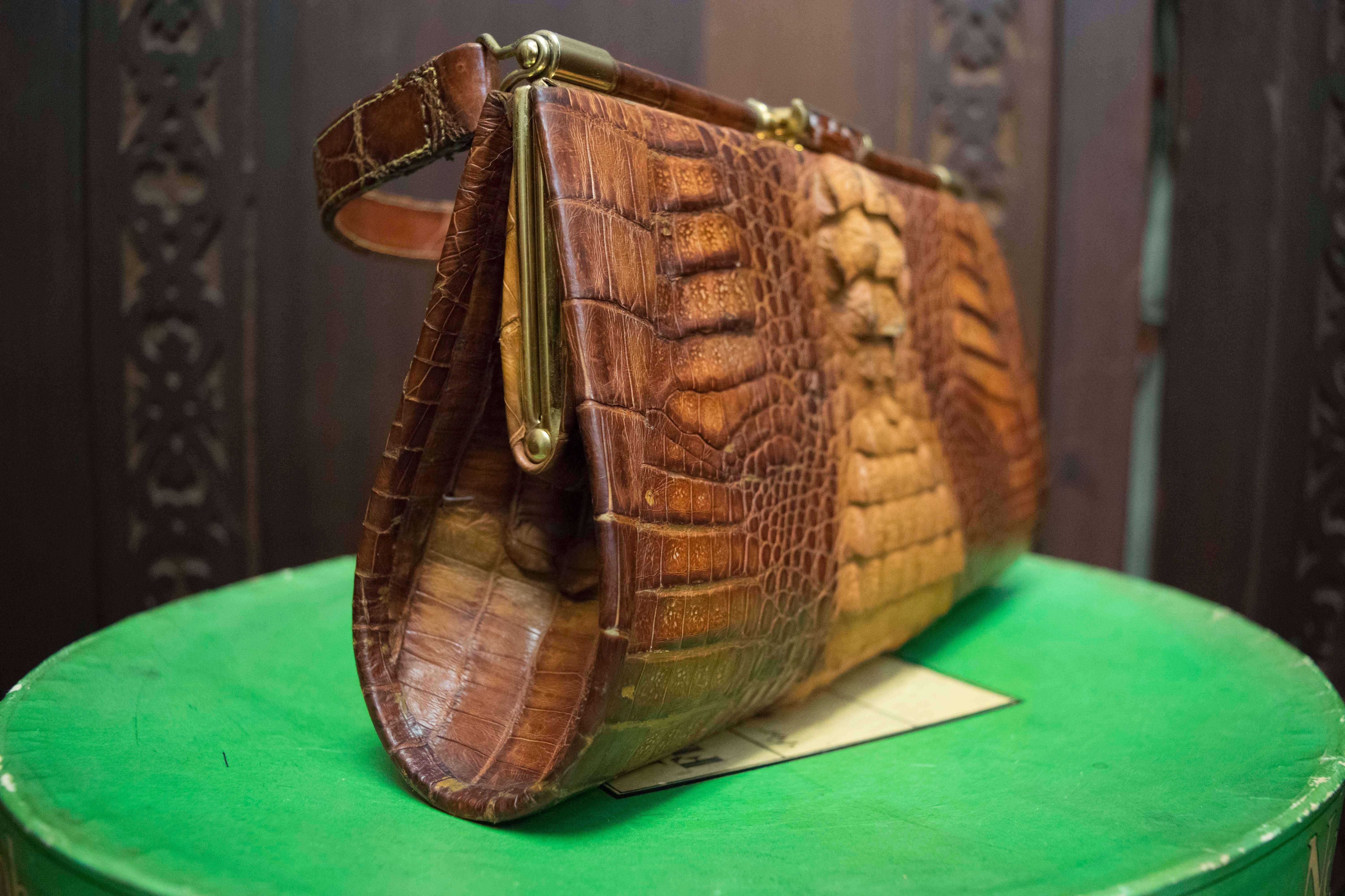Brown 1960s Ridged Alligator Handbag 